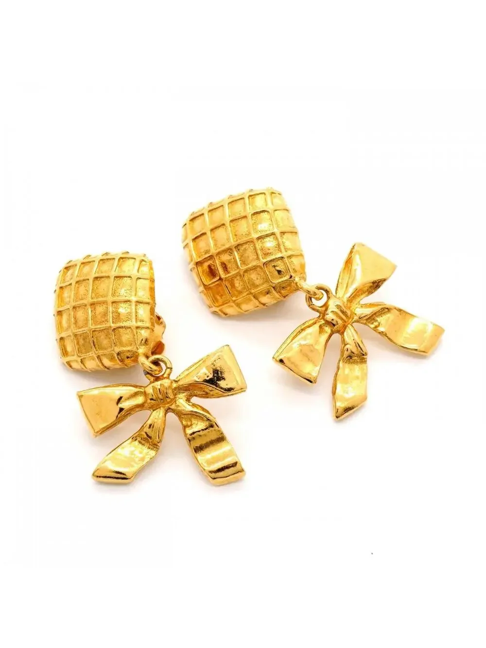 Chanel Earrings Gold-Tone Metal #327435C74B